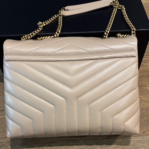 Saint Laurent Loulou - Picture 9 of 12